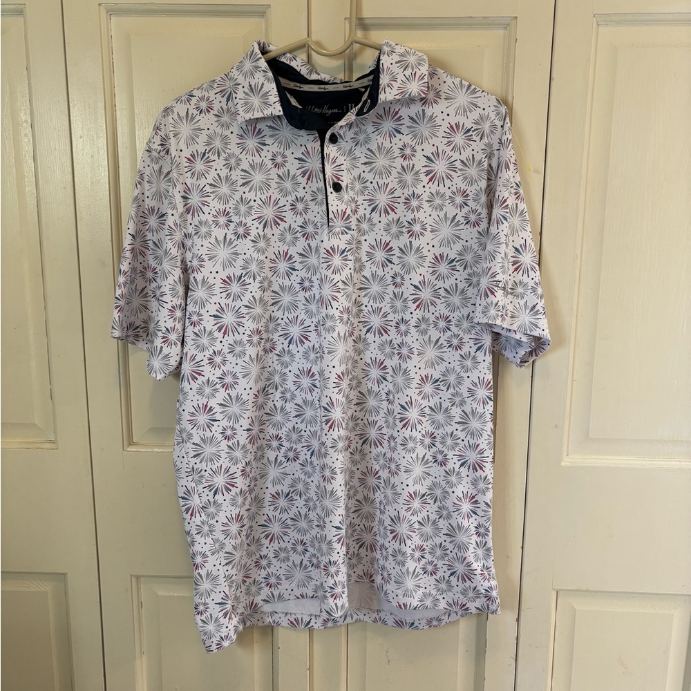 Men's firework 4th of July golf Shirt size medium super soft athletic material